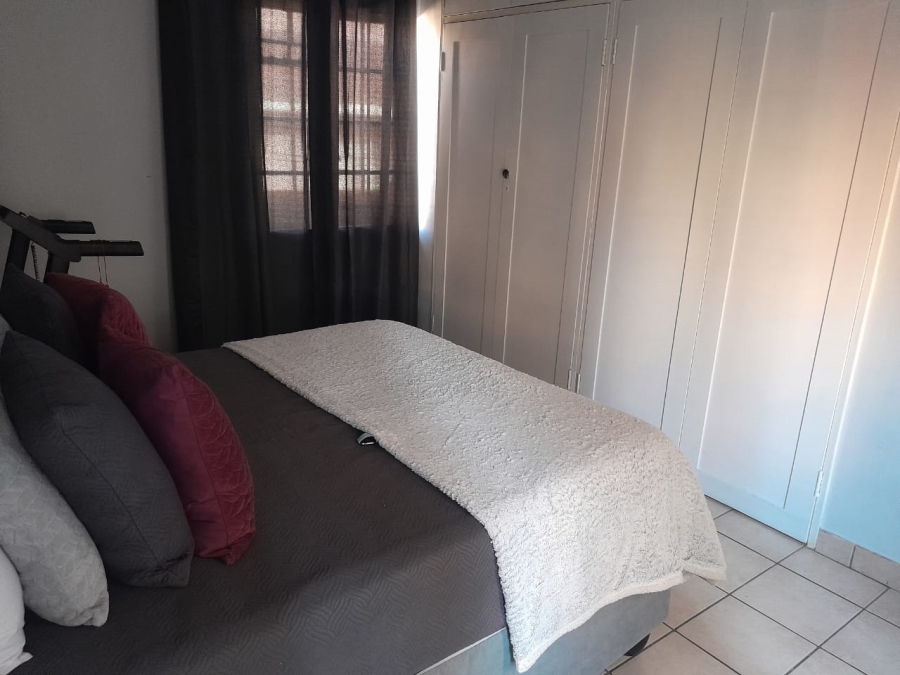 3 Bedroom Property for Sale in Geelhoutpark North West